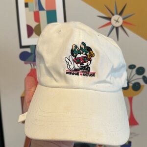 NWT Minnie Mouse baseball hat